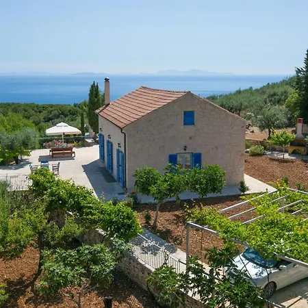 Villa Sleeps 4 Pool Air Con Wifi T604840 Perachori