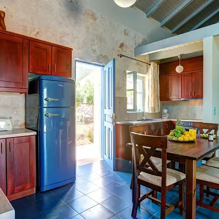Sleeps 4 Pool Air Con Wifi T604840 * Perachori